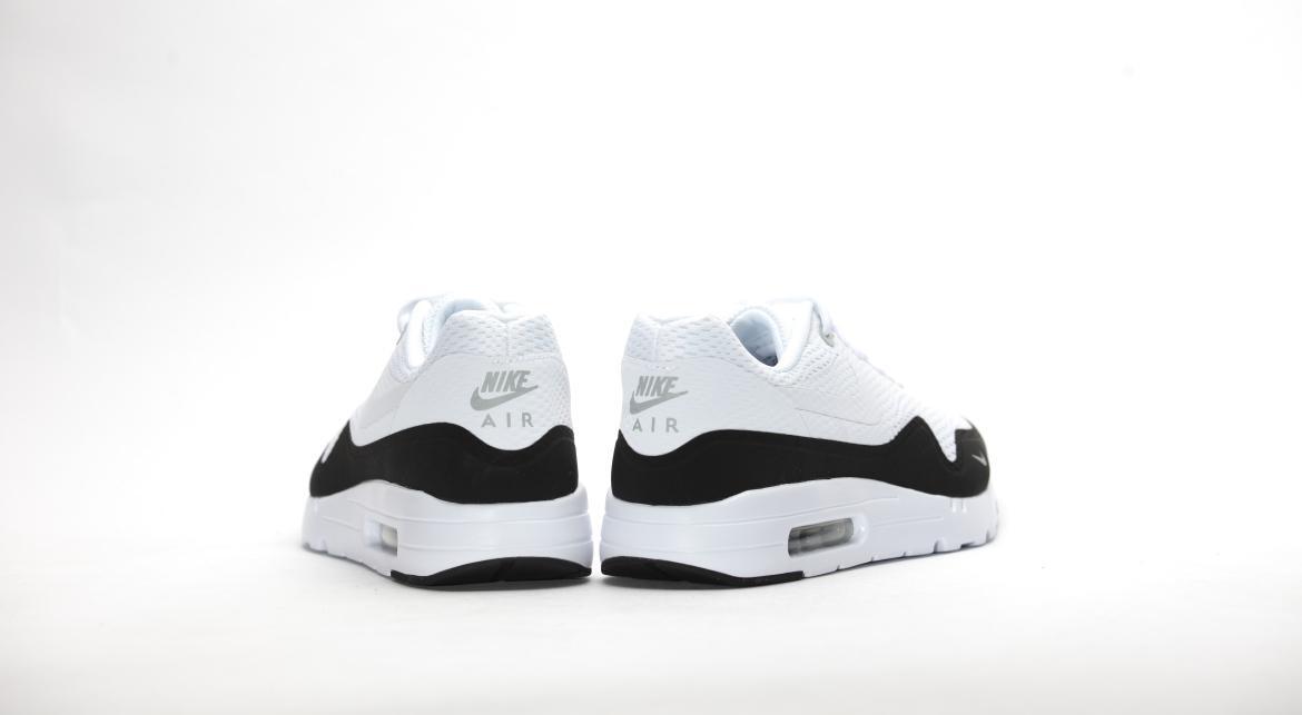 Nike Air Max 1 Ultra Essential Mini Swoosh 